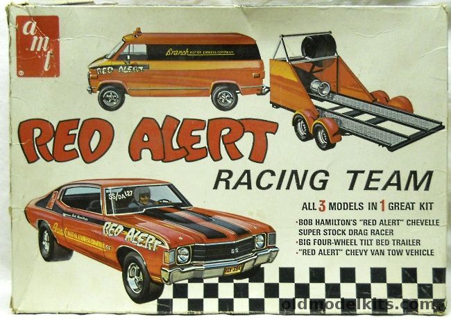 AMT 1/25 Red Alert Racing Team Bob Hamiltons Red Alert Drag Chevelle SS / Team Van / Trailer, T550 plastic model kit